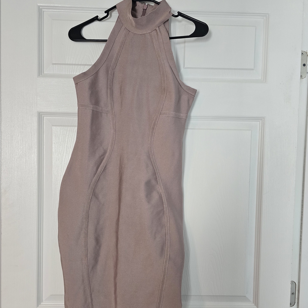 Elegant Mauve Backless Dress